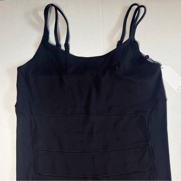 •UNIVERSAL STANDARD• Next-to-Naked Bodyshort in Black Size 22-24 - Picture 4 of 13